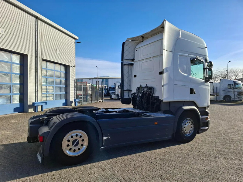 Scania R450 / GERMAN TRUCK / RETARDER / FULL-SPOILER / PARK AIRCO / LWDS / FRIDGE / AUTOMATIC / EURO-6 / 2017 - Tractor head: gambar 5 Scania R450 / GERMAN TRUCK / RETARDER / FULL-SPOILER / PARK AIRCO / LWDS / FRIDGE / AUTOMATIC / EURO-6 / 2017 - Tractor head: gambar 5