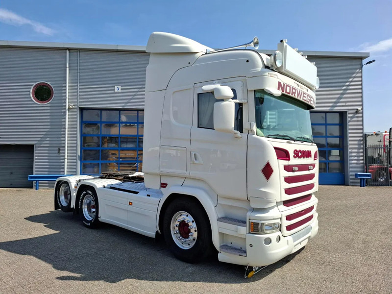 Scania R490 / BOOGIE / ONLY:638592 KM / ALCOA / LEATHER / XENON / SIDESKIRTS / AUTOMATIC / EURO-6 / 2015 - Tractor head: gambar 2 Scania R490 / BOOGIE / ONLY:638592 KM / ALCOA / LEATHER / XENON / SIDESKIRTS / AUTOMATIC / EURO-6 / 2015 - Tractor head: gambar 2