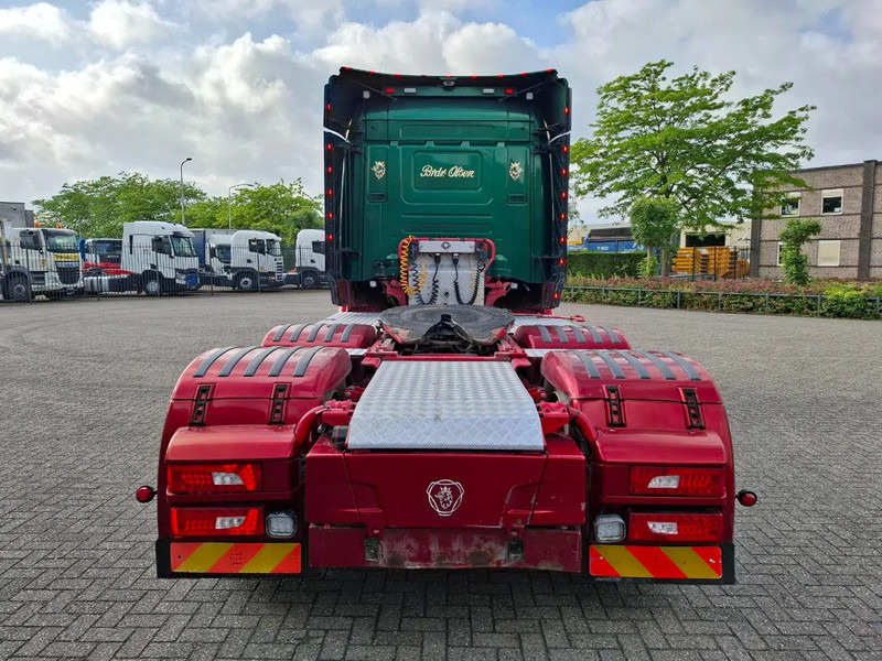 Scania R580 V8 / ONLY:478179KM / HYDRAULICS / LEATHER / AUTOMATIC / EURO-6 / 2016 - Tractor head: gambar 4 Scania R580 V8 / ONLY:478179KM / HYDRAULICS / LEATHER / AUTOMATIC / EURO-6 / 2016 - Tractor head: gambar 4