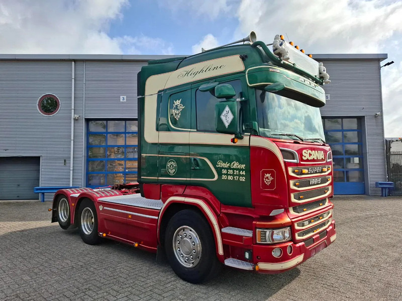 Scania R580 V8 / ONLY:478179KM / HYDRAULICS / LEATHER / AUTOMATIC / EURO-6 / 2016 - Tractor head: gambar 2 Scania R580 V8 / ONLY:478179KM / HYDRAULICS / LEATHER / AUTOMATIC / EURO-6 / 2016 - Tractor head: gambar 2