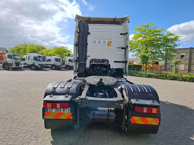 Volvo FH13-540 / HYDRAULICS / VEB+ / TUV:01-04-2026 / FRIDGE / AIRCO / SIDESKIRTS / AUTOMATIC / EURO-5 / 2012 - Tractor head: gambar 4 Volvo FH13-540 / HYDRAULICS / VEB+ / TUV:01-04-2026 / FRIDGE / AIRCO / SIDESKIRTS / AUTOMATIC / EURO-5 / 2012 - Tractor head: gambar 4