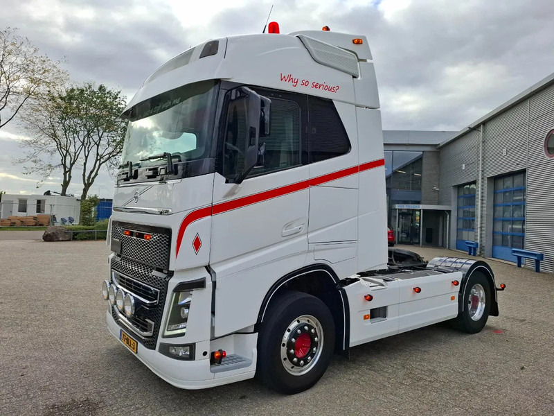 Volvo FH4-460 / CLEAN NL TRUCK / VEB+ / ADR / ACC / LWDS / DAS / DOUBLE TANK / LEATHER / FRIDGE / ALCOA / EURO-6 / 2016 - Tractor head: gambar 1 Volvo FH4-460 / CLEAN NL TRUCK / VEB+ / ADR / ACC / LWDS / DAS / DOUBLE TANK / LEATHER / FRIDGE / ALCOA / EURO-6 / 2016 - Tractor head: gambar 1