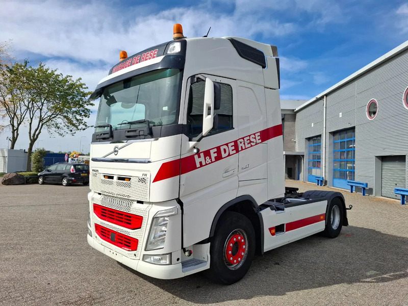 Volvo FH4-460 / VEB+ / HYDRAULICS / GEN2 V2 SMART TACHO / LWDS / SIDESKIRTS / FRIDGE / EURO-6 / 2018 - Tractor head: gambar 1 Volvo FH4-460 / VEB+ / HYDRAULICS / GEN2 V2 SMART TACHO / LWDS / SIDESKIRTS / FRIDGE / EURO-6 / 2018 - Tractor head: gambar 1