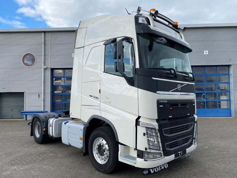 Volvo FH4-500 / VEB+ / HYDRAULICS / LWDS / I-PARCOOL / FRIDGE / AUTOMATIC / EURO-6 / 2018 - Tractor head: gambar 2 Volvo FH4-500 / VEB+ / HYDRAULICS / LWDS / I-PARCOOL / FRIDGE / AUTOMATIC / EURO-6 / 2018 - Tractor head: gambar 2