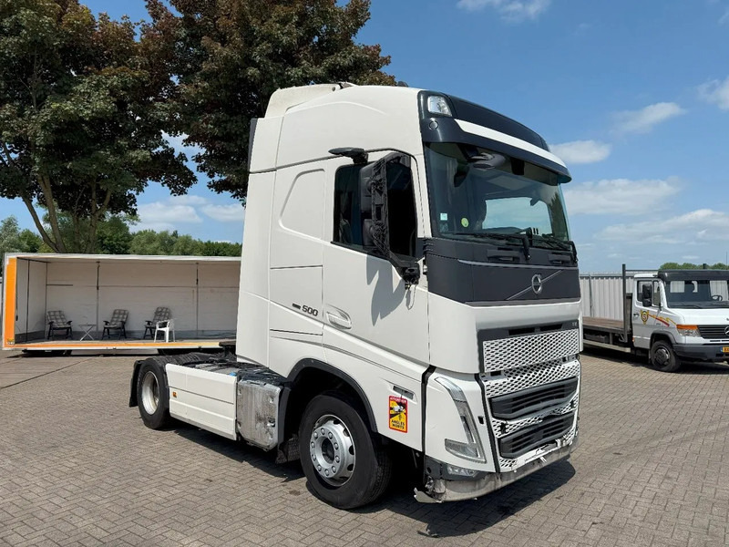 Volvo FH5-500 / ENGINE RUNNING / TURBO COMPOUND / ONLY:434243 KM / VEB+ / PARKCOOL / DOUBLE TANK / EURO-6 / 2021 - Tractor head: gambar 2 Volvo FH5-500 / ENGINE RUNNING / TURBO COMPOUND / ONLY:434243 KM / VEB+ / PARKCOOL / DOUBLE TANK / EURO-6 / 2021 - Tractor head: gambar 2