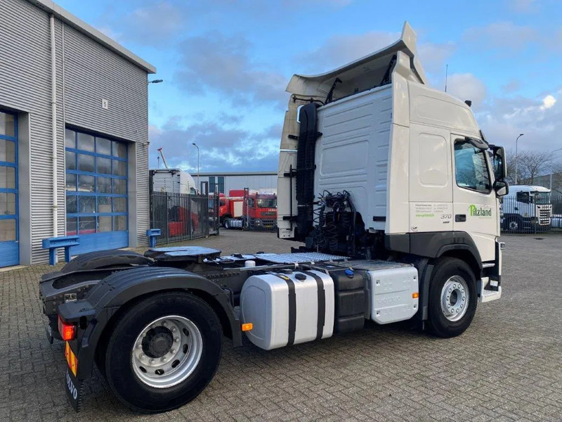 Volvo FM11-370 / GERMAN TRUCK / KB CHASSIS / VEB / ACC / LWDS / DOUBLE TANK / ONLY:763562 KM / AIRCO / AUTOMATIC / EURO-6 / 2018 - Tractor head: gambar 5 Volvo FM11-370 / GERMAN TRUCK / KB CHASSIS / VEB / ACC / LWDS / DOUBLE TANK / ONLY:763562 KM / AIRCO / AUTOMATIC / EURO-6 / 2018 - Tractor head: gambar 5