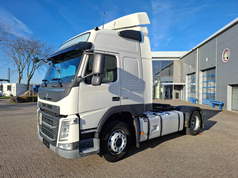 Volvo FM11-450 / VEB / ADR / ONLY:579669 KM / SMART TACHO / LWDS / AIRCO / AUTOMATIC / EURO-6 / 2018 - Tractor head: gambar 1 Volvo FM11-450 / VEB / ADR / ONLY:579669 KM / SMART TACHO / LWDS / AIRCO / AUTOMATIC / EURO-6 / 2018 - Tractor head: gambar 1