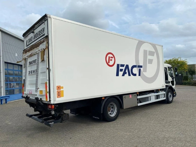 Volvo FE320 ONLY-463904-KM / CLOSED BOX / LOAD LIFT / AUTOMATIC / SIDE DOORS / EURO-6 / 2014 - Truk box: gambar 3 Volvo FE320 ONLY-463904-KM / CLOSED BOX / LOAD LIFT / AUTOMATIC / SIDE DOORS / EURO-6 / 2014 - Truk box: gambar 3