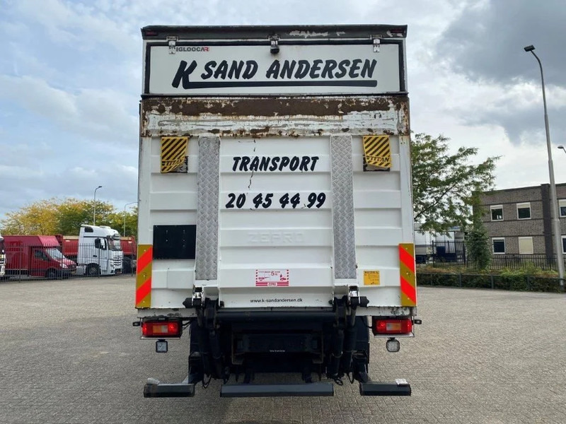 Volvo FE320 ONLY-463904-KM / CLOSED BOX / LOAD LIFT / AUTOMATIC / SIDE DOORS / EURO-6 / 2014 - Truk box: gambar 4 Volvo FE320 ONLY-463904-KM / CLOSED BOX / LOAD LIFT / AUTOMATIC / SIDE DOORS / EURO-6 / 2014 - Truk box: gambar 4