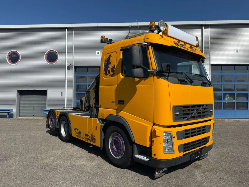 Volvo FH12-420 / CRANE AMCO VEBA V8204S / REMOTE / XENON / AIRCO / ANALOGE TACHO / MANUAL / EURO-3 / 2003 - Truk derek: gambar 4 Volvo FH12-420 / CRANE AMCO VEBA V8204S / REMOTE / XENON / AIRCO / ANALOGE TACHO / MANUAL / EURO-3 / 2003 - Truk derek: gambar 4