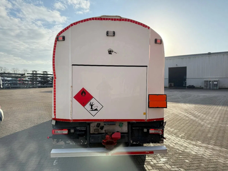 Volvo FH5-500 6X2 / ENGINE RUNNING / LIFT+LENKACHSE / FULL AIR / ADR / EUROTANK / 9-TON FRONT AXLE / EURO-6 / 2022 - Truk tangki: gambar 4 Volvo FH5-500 6X2 / ENGINE RUNNING / LIFT+LENKACHSE / FULL AIR / ADR / EUROTANK / 9-TON FRONT AXLE / EURO-6 / 2022 - Truk tangki: gambar 4