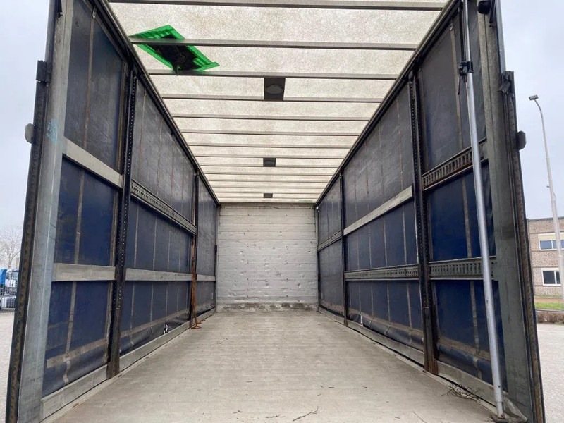 Volvo FM11-330 / LOW KM'S:472120 KM / LWDS / FULL-AIR / NAVI / CURTAIN SAILS / PLATFORM 2500KG / AUTOMATIC / EURO-6 / 2016 - Truk dengan terpal samping: gambar 5 Volvo FM11-330 / LOW KM'S:472120 KM / LWDS / FULL-AIR / NAVI / CURTAIN SAILS / PLATFORM 2500KG / AUTOMATIC / EURO-6 / 2016 - Truk dengan terpal samping: gambar 5