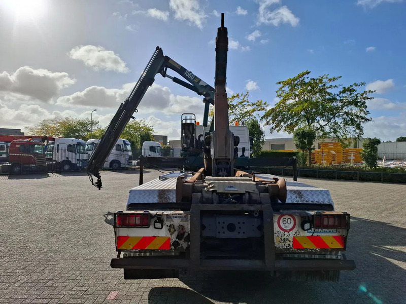 Volvo FM13-400 / 8X4 / AJK HOOK 25TON / CRANE HMF 1560 K3 / ROTATOR / LIFT+LENKACHSE / AIRCO / MANUAL / EURO-4 / 2007 - Truk derek: gambar 4 Volvo FM13-400 / 8X4 / AJK HOOK 25TON / CRANE HMF 1560 K3 / ROTATOR / LIFT+LENKACHSE / AIRCO / MANUAL / EURO-4 / 2007 - Truk derek: gambar 4