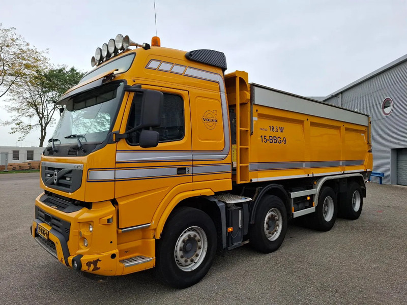 Volvo FM13-420 / 8X4 / BIG AXLE / 18.5M³ / AJK 21040 KG TIPPER / SNIP / 695133 KM / VEB / NL TRUCK / TUV:07-11-2025 / AIRCO / AUTOMATI - Truk jungkit: gambar 2 Volvo FM13-420 / 8X4 / BIG AXLE / 18.5M³ / AJK 21040 KG TIPPER / SNIP / 695133 KM / VEB / NL TRUCK / TUV:07-11-2025 / AIRCO / AUTOMATI - Truk jungkit: gambar 2