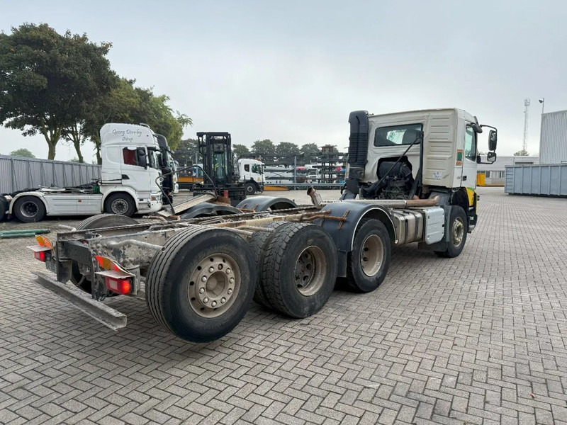 Volvo FMX 450 / ENGINE RUNNING / 8X4 / VEB / ONLY:260642 KM / PTO / LIFT+LENKACHSE / ALCOA / AUTOMATIC / EURO-6 / 2014 - Truk sasis: gambar 5 Volvo FMX 450 / ENGINE RUNNING / 8X4 / VEB / ONLY:260642 KM / PTO / LIFT+LENKACHSE / ALCOA / AUTOMATIC / EURO-6 / 2014 - Truk sasis: gambar 5