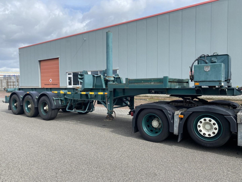 Burg 20 Ft. Container/Tipper , Self Suport Diesel - Semi-trailer pengangkut mobil: gambar 1 Burg 20 Ft. Container/Tipper , Self Suport Diesel - Semi-trailer pengangkut mobil: gambar 1