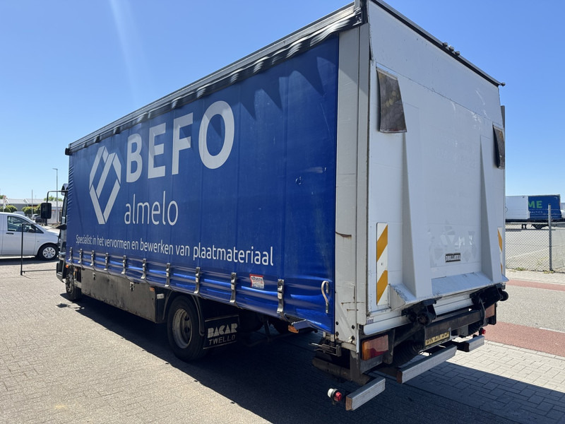 Iveco Eurocargo 100E17 - Truk dengan terpal samping: gambar 5 Iveco Eurocargo 100E17 - Truk dengan terpal samping: gambar 5