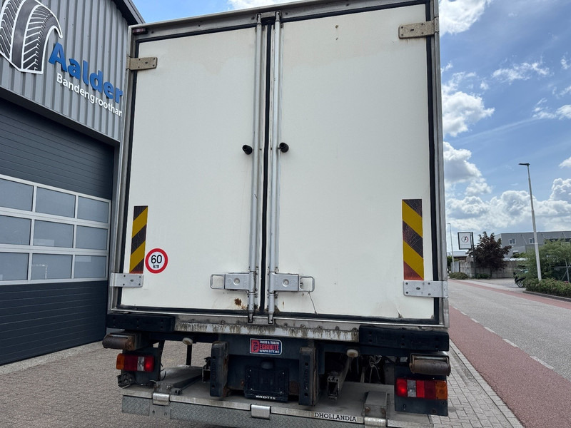 Mercedes-Benz Axor 1928, Chereau, Carrier 850 Easy Cold, Taillift - Truk berpendingin: gambar 5 Mercedes-Benz Axor 1928, Chereau, Carrier 850 Easy Cold, Taillift - Truk berpendingin: gambar 5