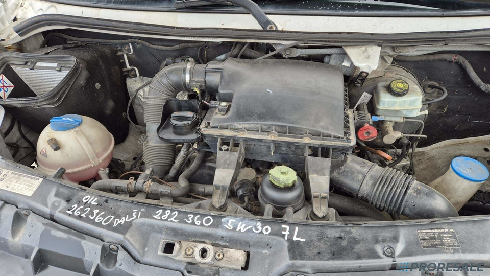 Van box VOLKSWAGEN CRAFTER 2,0 TDi 100 kW skříňový: gambar 7