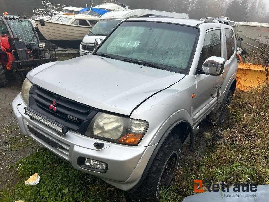 2000 Personbil MITSUBISHI PAJERO GLS 8 (Rep objekt) - Mobil: gambar 1 2000 Personbil MITSUBISHI PAJERO GLS 8 (Rep objekt) - Mobil: gambar 1