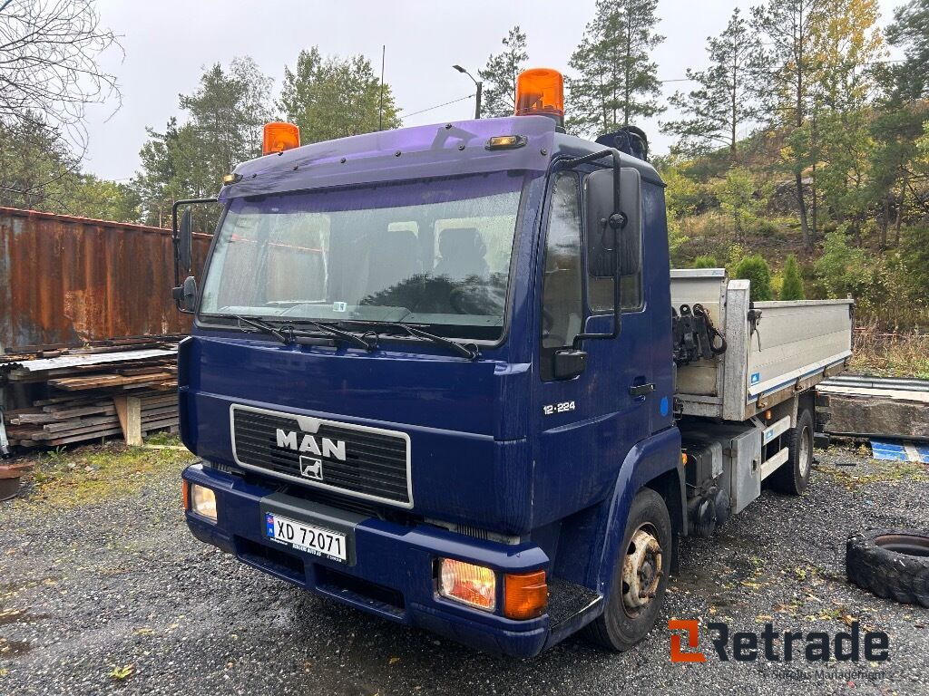 2000 Tippbil med kran og plan MAN 12.224LC. EU-Godkjent - Truk jungkit, Truk derek: gambar 1 2000 Tippbil med kran og plan MAN 12.224LC. EU-Godkjent - Truk jungkit, Truk derek: gambar 1