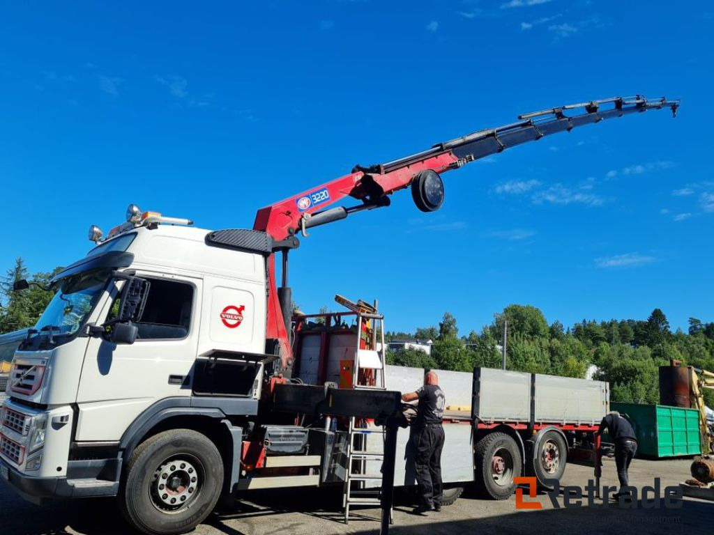 2014 mod. VOLVO FM 500 TRIDEM KRANBIL - Truk flatbed, Truk derek: gambar 1 2014 mod. VOLVO FM 500 TRIDEM KRANBIL - Truk flatbed, Truk derek: gambar 1