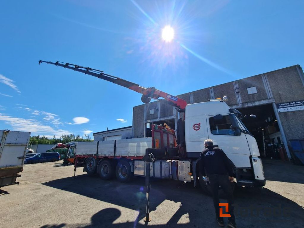 2014 mod. VOLVO FM 500 TRIDEM KRANBIL - Truk flatbed, Truk derek: gambar 4 2014 mod. VOLVO FM 500 TRIDEM KRANBIL - Truk flatbed, Truk derek: gambar 4