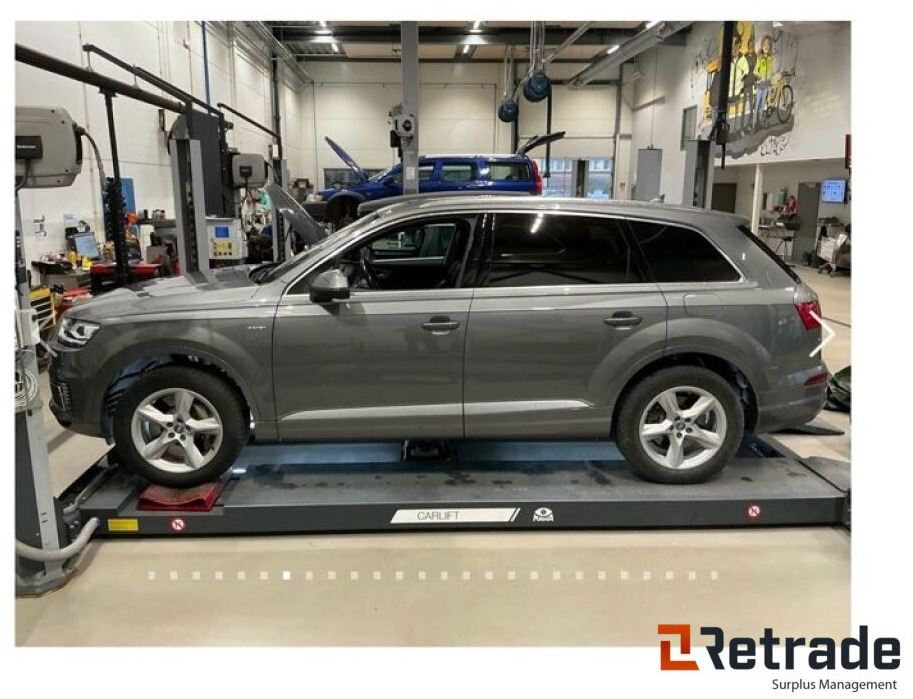 Mobil 2017mod AUDI Q7 e-tron..ladbar hybrid. Diesel: gambar 6 Mobil 2017mod AUDI Q7 e-tron..ladbar hybrid. Diesel: gambar 6