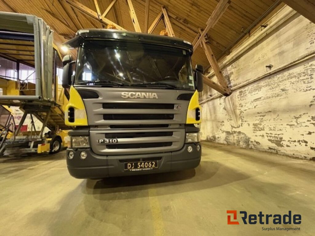 Glykol suger - Scania P310 med Bucher STKF 9500 på bygg! - Truk sampah: gambar 2 Glykol suger - Scania P310 med Bucher STKF 9500 på bygg! - Truk sampah: gambar 2