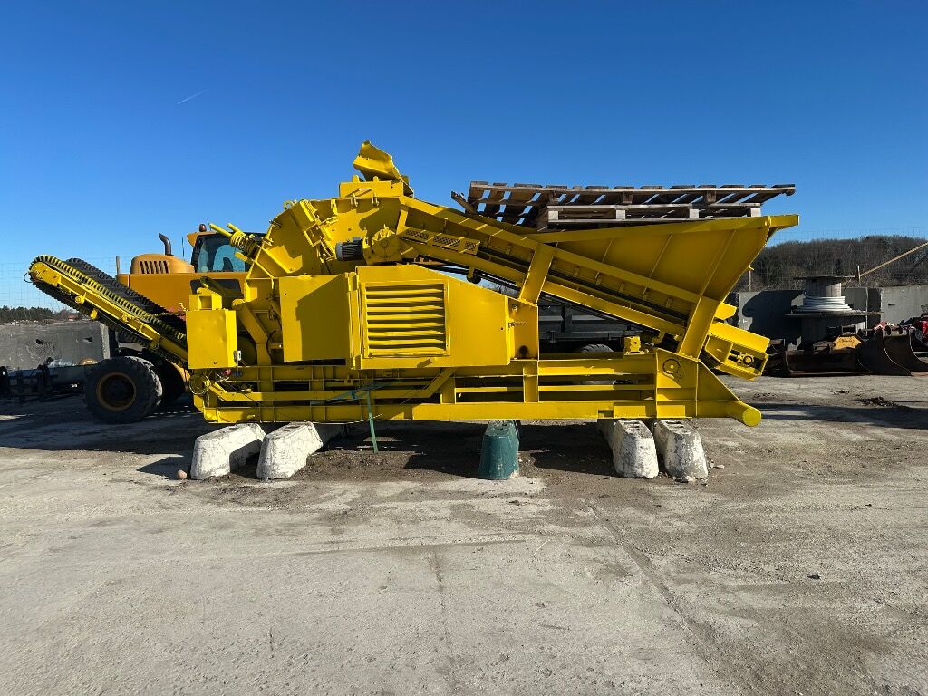 HMH RM601A Rotarknuser/ HMH RM601A Root shredder - Tanaman penghancur: gambar 1 HMH RM601A Rotarknuser/ HMH RM601A Root shredder - Tanaman penghancur: gambar 1