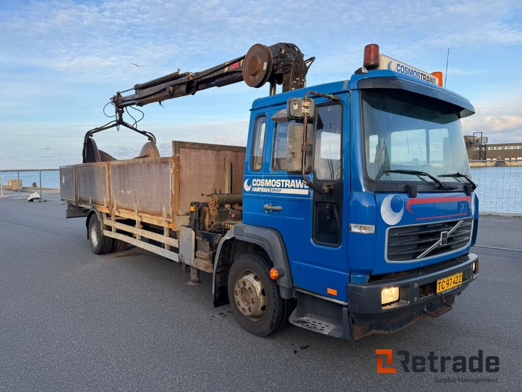 Truk flatbed, Truk derek Kranbil VOLVO FL 612: gambar 10 Truk flatbed, Truk derek Kranbil VOLVO FL 612: gambar 10