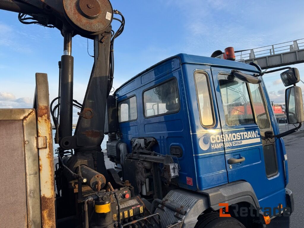 Truk flatbed, Truk derek Kranbil VOLVO FL 612: gambar 16 Truk flatbed, Truk derek Kranbil VOLVO FL 612: gambar 16