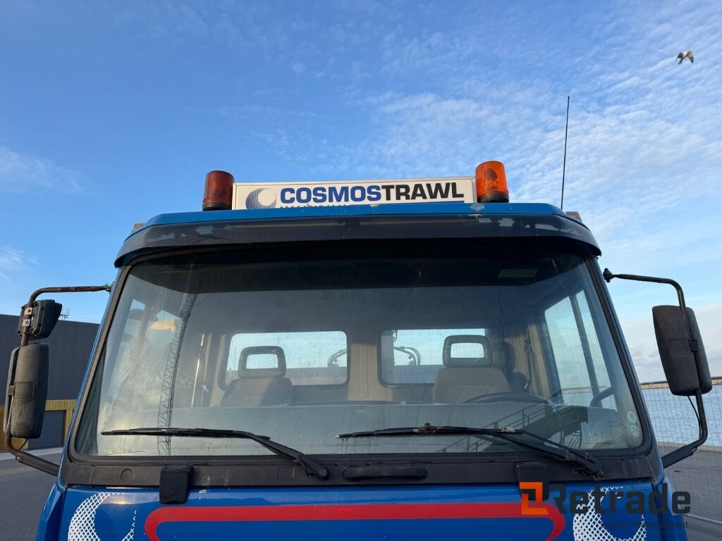 Truk flatbed, Truk derek Kranbil VOLVO FL 612: gambar 9 Truk flatbed, Truk derek Kranbil VOLVO FL 612: gambar 9