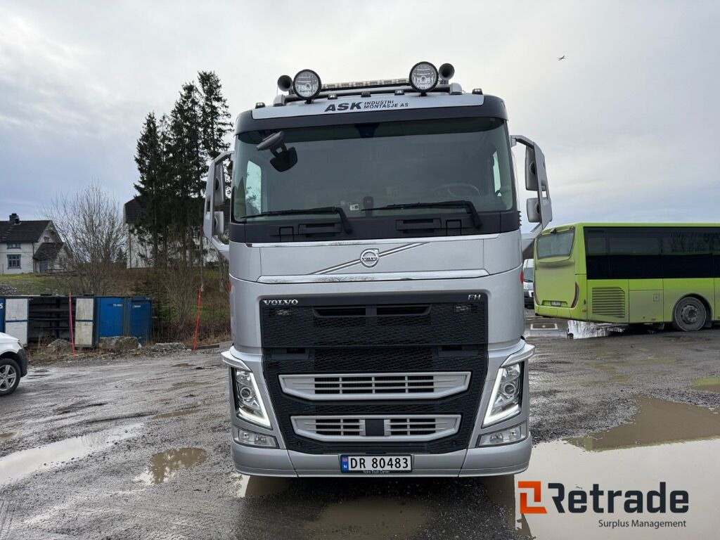 Kranbil Volvo FH500 6x2 - Truk flatbed, Truk derek: gambar 3 Kranbil Volvo FH500 6x2 - Truk flatbed, Truk derek: gambar 3