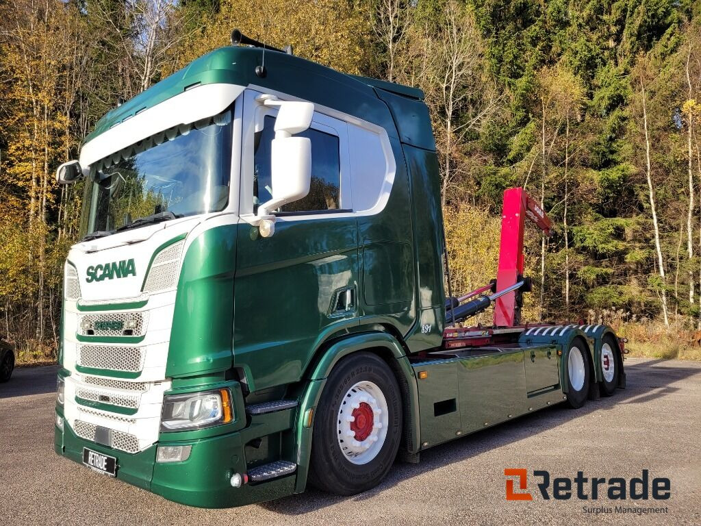 Lastväxlare SCANIA R580 V8 Next Gen LB6X2*4 Euro 6 - Hook lift, Truk derek: gambar 1 Lastväxlare SCANIA R580 V8 Next Gen LB6X2*4 Euro 6 - Hook lift, Truk derek: gambar 1
