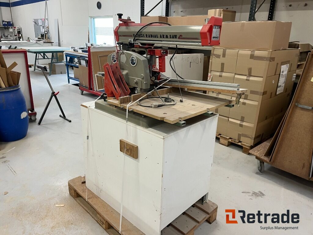 Industrimaskiner OMGA Radial Arm Sav RN 350 Ø 300 Afkorter sav - Mesin industri: gambar 3 Industrimaskiner OMGA Radial Arm Sav RN 350 Ø 300 Afkorter sav - Mesin industri: gambar 3