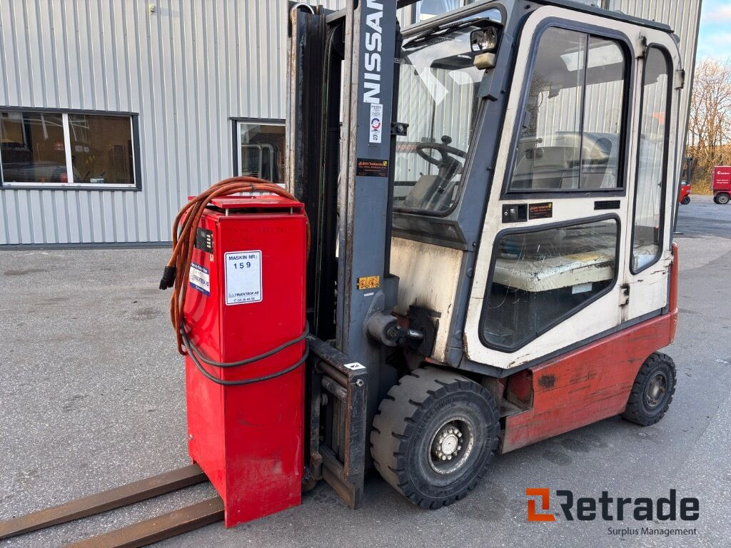 Nissan el truck - Forklift listrik: gambar 1 Nissan el truck - Forklift listrik: gambar 1