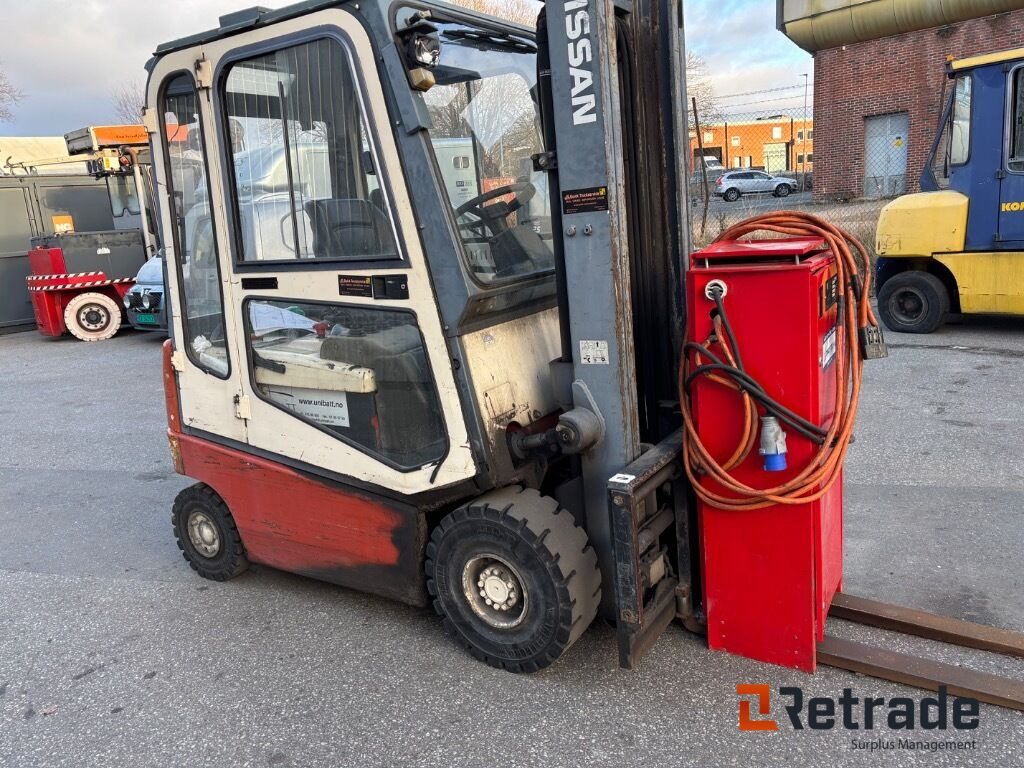 Nissan el truck - Forklift listrik: gambar 2 Nissan el truck - Forklift listrik: gambar 2