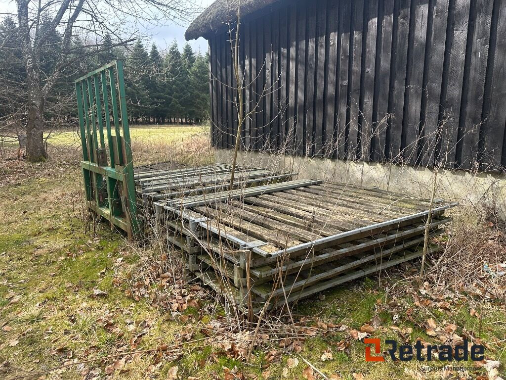Pallesystem til juletræer og klippegrønt” - Peralatan dan perlengkapan: gambar 1 Pallesystem til juletræer og klippegrønt” - Peralatan dan perlengkapan: gambar 1