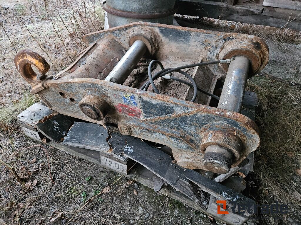 Hydrauliskt redskapsfäste Caterpillar 330 - Peralatan konstruksi: gambar 1 Hydrauliskt redskapsfäste Caterpillar 330 - Peralatan konstruksi: gambar 1