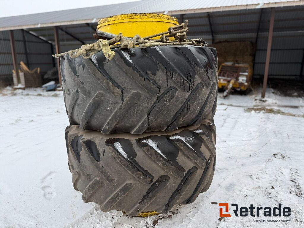 Tvillingehjul emd fælg Michelin 600/70 R 38 - Peralatan pertanian: gambar 2 Tvillingehjul emd fælg Michelin 600/70 R 38 - Peralatan pertanian: gambar 2