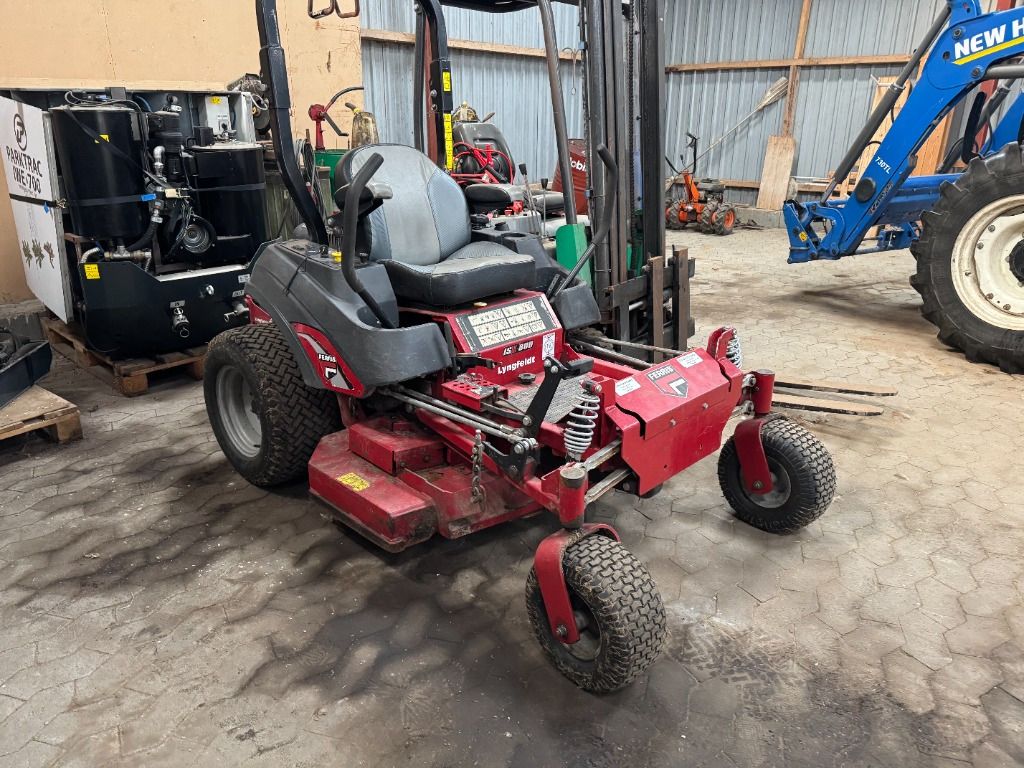 Zero Turn Ferris ISX 800 havetraktor - Peralatan pertanian: gambar 3 Zero Turn Ferris ISX 800 havetraktor - Peralatan pertanian: gambar 3