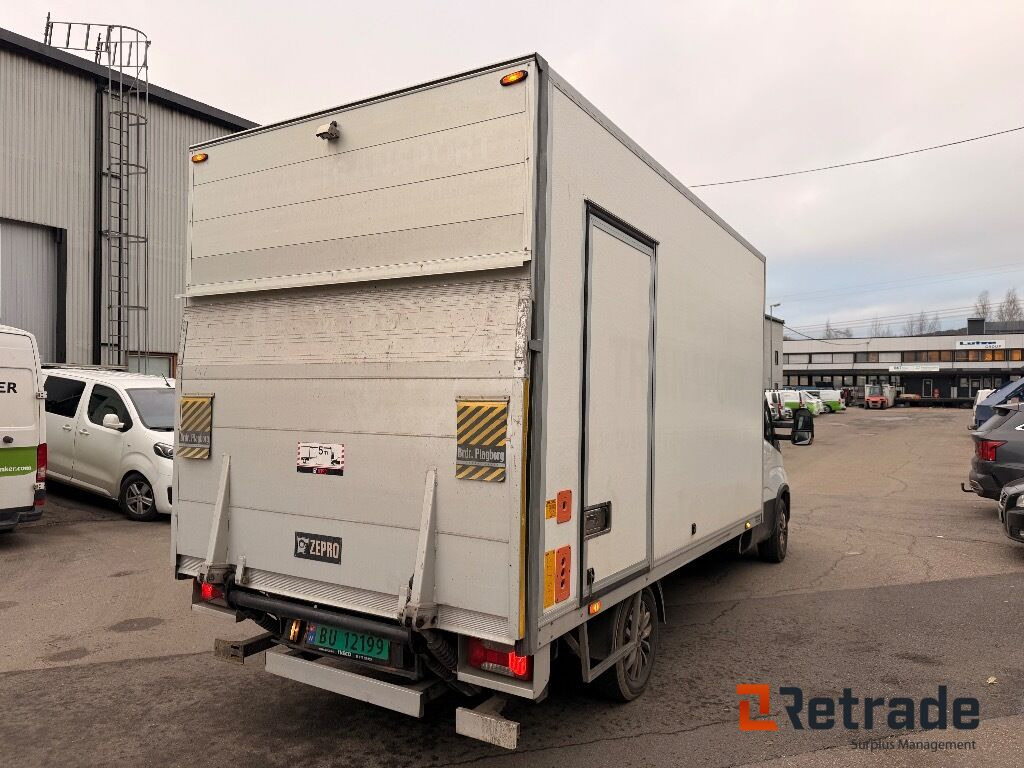 Skapbil IVECO 35S16 (parkert i Oslo) - Van box: gambar 5 Skapbil IVECO 35S16 (parkert i Oslo) - Van box: gambar 5