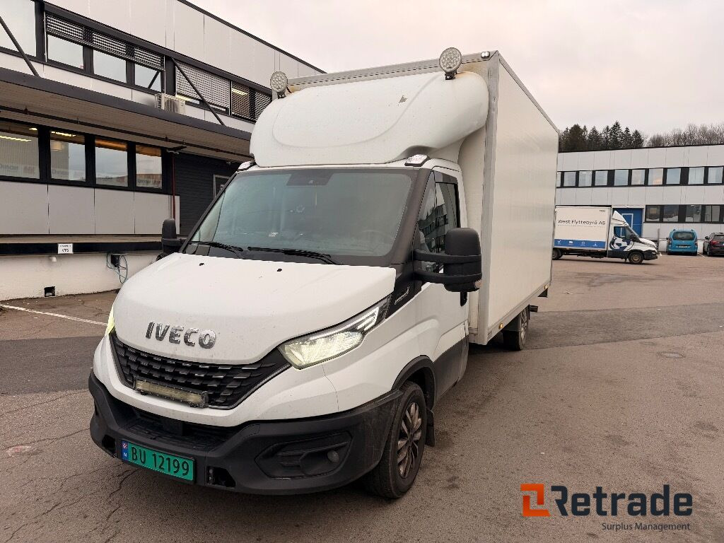 Skapbil IVECO 35S16 (parkert i Oslo) - Van box: gambar 1 Skapbil IVECO 35S16 (parkert i Oslo) - Van box: gambar 1