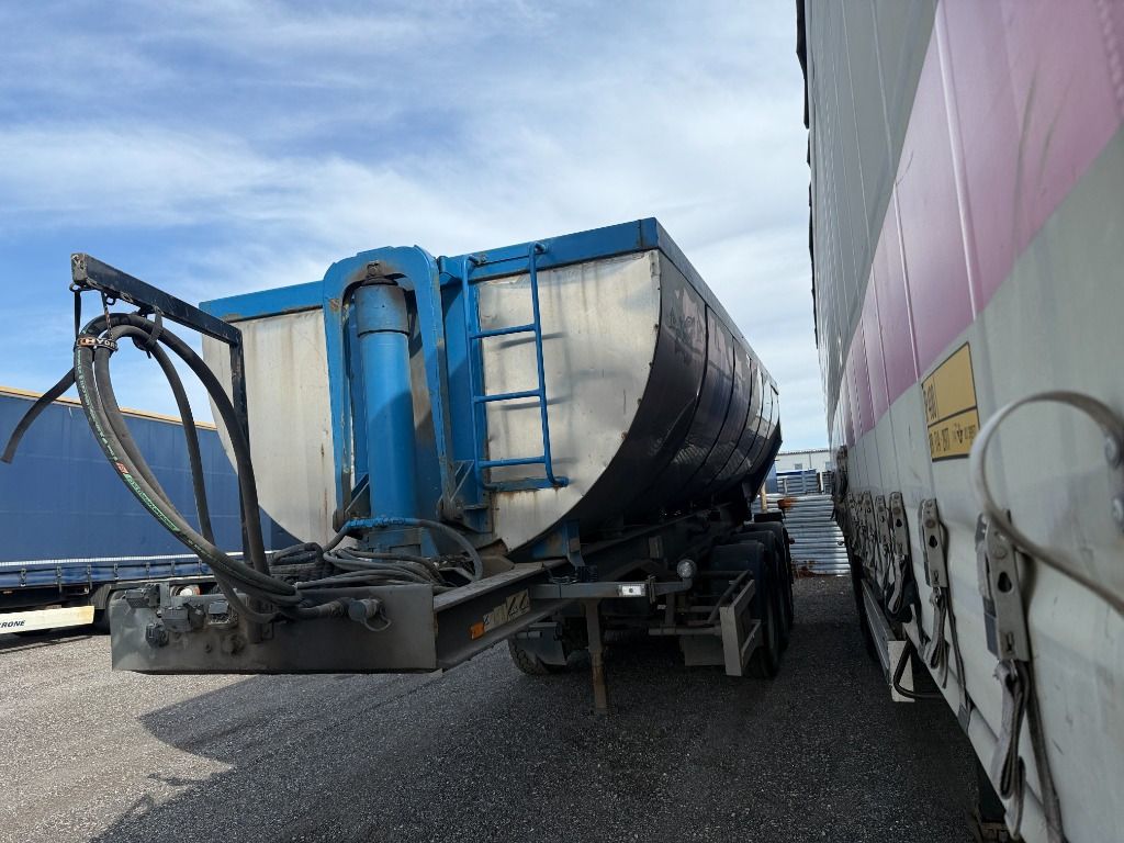 Släpvagn Parator ST1 17-24 - Semi-trailer jungkit: gambar 2 Släpvagn Parator ST1 17-24 - Semi-trailer jungkit: gambar 2