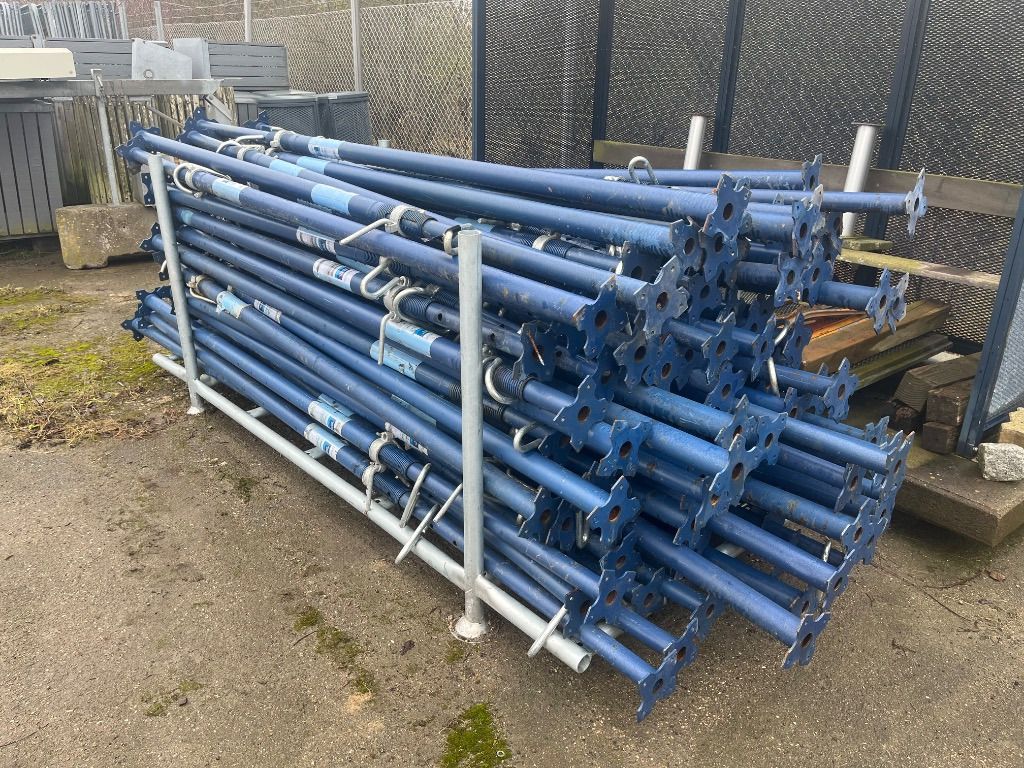 " Soldater" Afstivning/Rørstøtte model Strong RS300. - Membangun inventaris: gambar 1 " Soldater" Afstivning/Rørstøtte model Strong RS300. - Membangun inventaris: gambar 1
