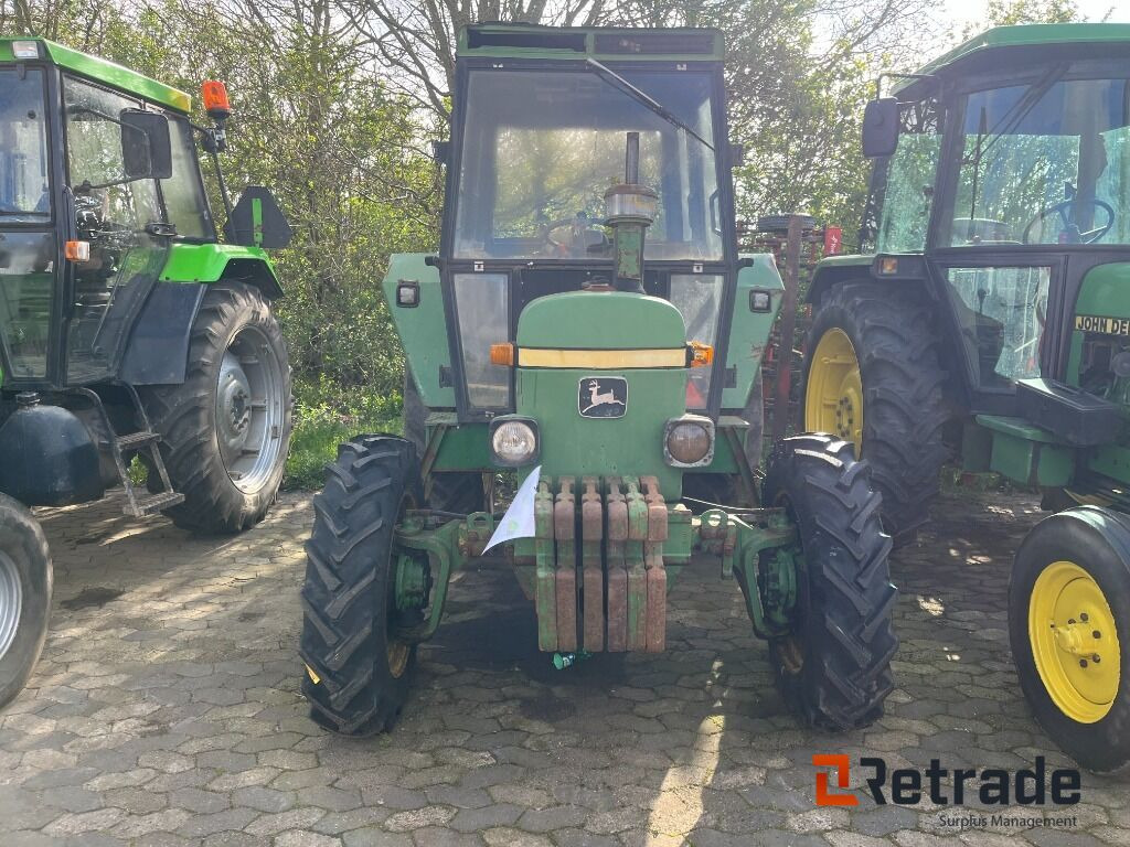 Tractor John Deere 2130 D 4 X 4 Traktor 2130 4 X 4 - Traktor: gambar 2 Tractor John Deere 2130 D 4 X 4 Traktor 2130 4 X 4 - Traktor: gambar 2