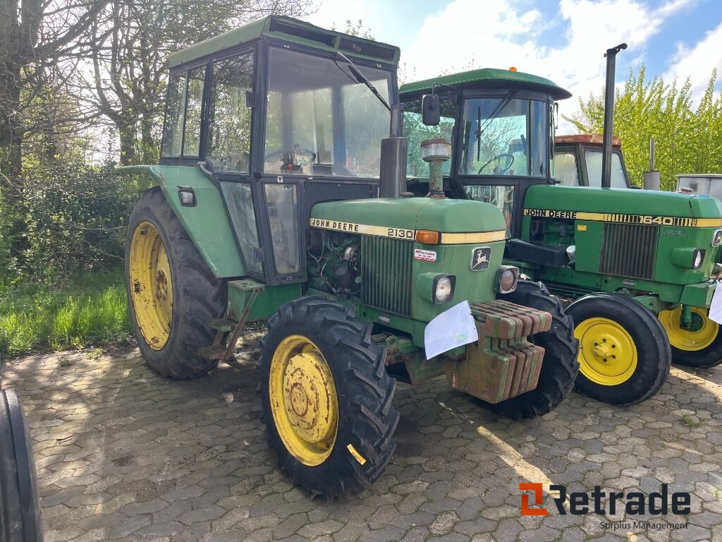 Tractor John Deere 2130 D 4 X 4 Traktor 2130 4 X 4 - Traktor: gambar 3 Tractor John Deere 2130 D 4 X 4 Traktor 2130 4 X 4 - Traktor: gambar 3