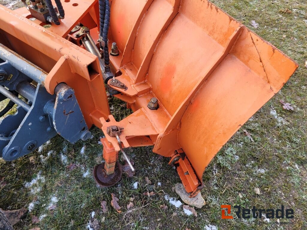 Vikplog med Trima fäste 240 cm - Bajak salju: gambar 5 Vikplog med Trima fäste 240 cm - Bajak salju: gambar 5