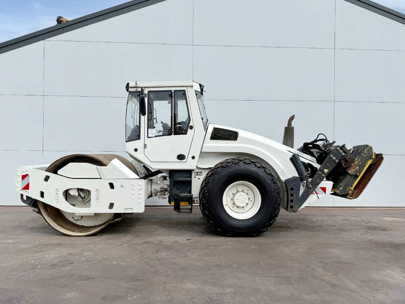 Bomag BW213DH-4 - Extra Vibrating Plate / EVIB/BVC - Roller: gambar 2 Bomag BW213DH-4 - Extra Vibrating Plate / EVIB/BVC - Roller: gambar 2